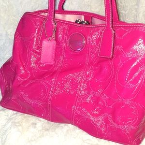 Coach leather purse pink color